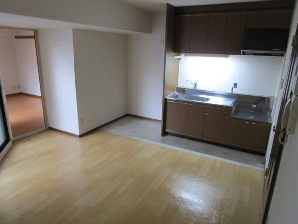 �y�L�b�`���z�@���������ʎ���