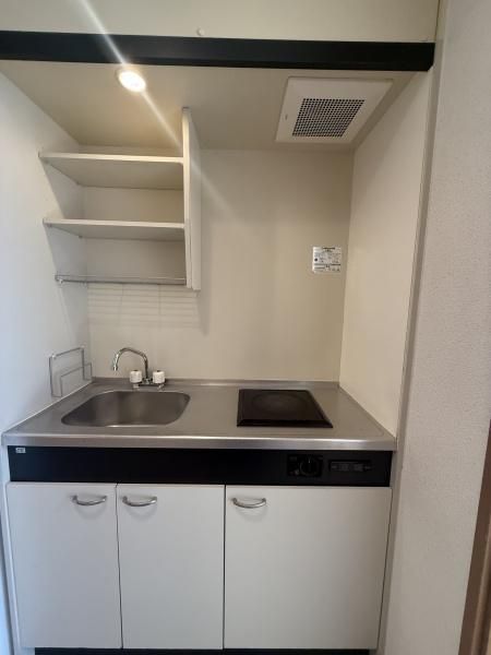 �y�L�b�`���z�@