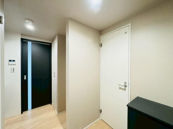 �y�����E���r���O�z�@