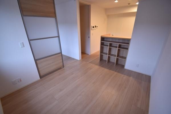 �y�����E���r���O�z�@���������ʎ���