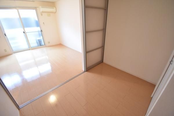 �y�Q���z�@���d�l�ʐ^