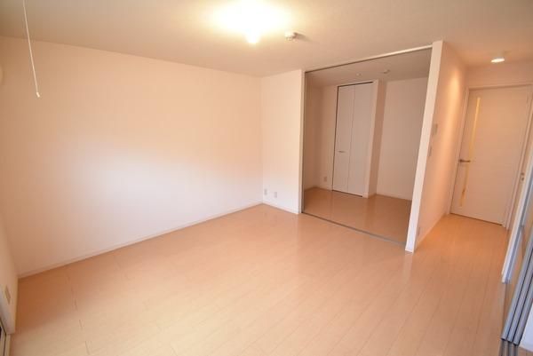 �y�����E���r���O�z�@���d�l�ʐ^