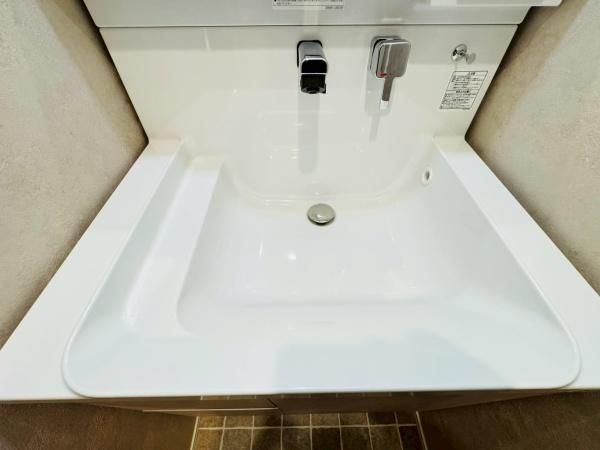 �y���ʏ��z�@