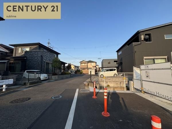 �y���]�z�@