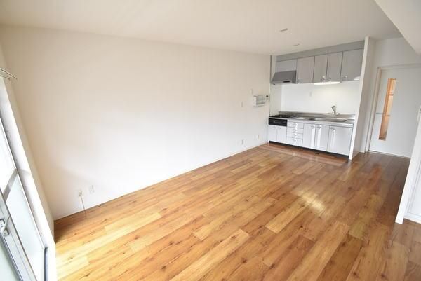 �y�����E���r���O�z�@���d�l�ʐ^