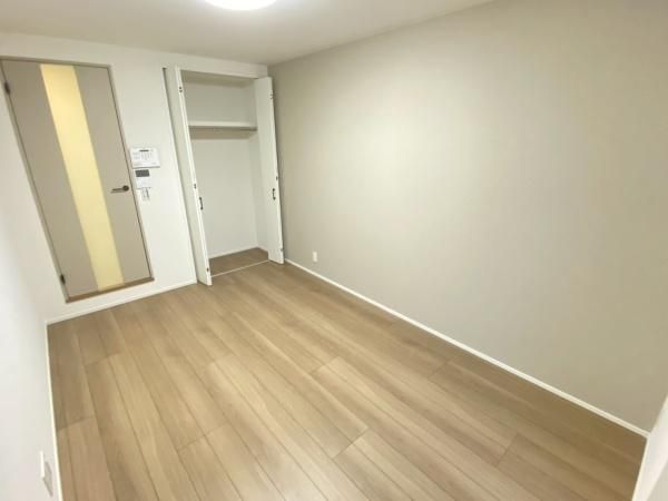 �y���̑������E�X�y�[�X�z�@