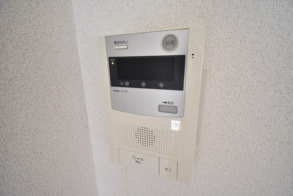 �y�Z�L�����e�B�z�@���������ʎ���