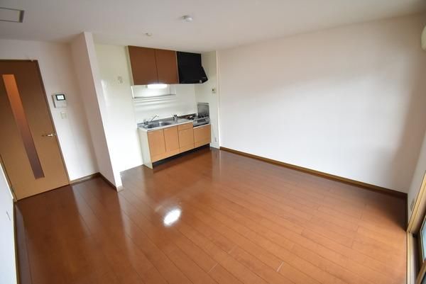 �y�����E���r���O�z�@�������ʎ�