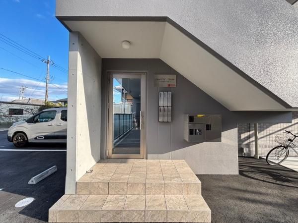 �y�G���g�����X�z�@