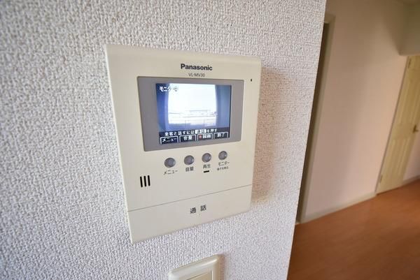 �y�Z�L�����e�B�z�@�������ʎ�