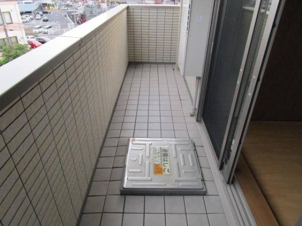 �y�o���R�j�[�z�@�����{�H��Ўʐ^��