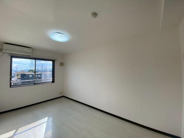 �y���̑������E�X�y�[�X�z�@