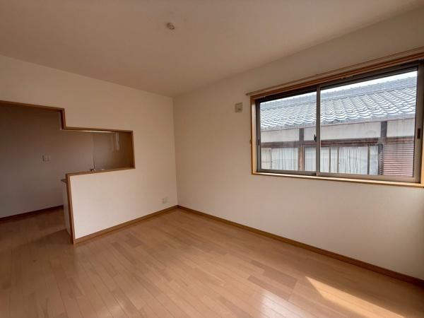 yErOz@ʐ^͓ʓ̎Qlʐ^ł