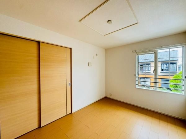 �y���̑������E�X�y�[�X�z�@