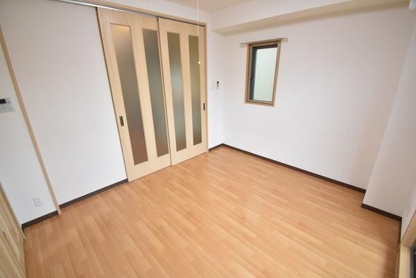 �y���̑������E�X�y�[�X�z�@