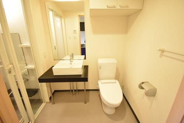 �y�g�C���z�@