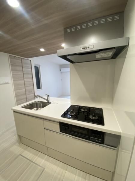 �y�L�b�`���z�@