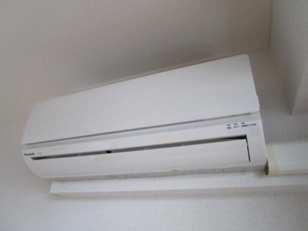 �y���̑��ݔ��z�@�����{�H��Ўʐ^��