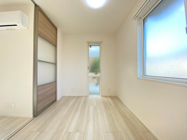 �y���̑������E�X�y�[�X�z�@