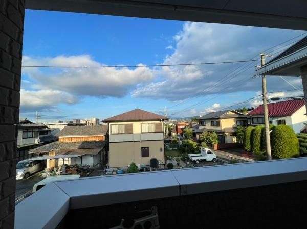 �y���]�z�@