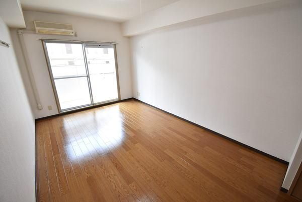 �y���̑������E�X�y�[�X�z�@���d�l�ʐ^