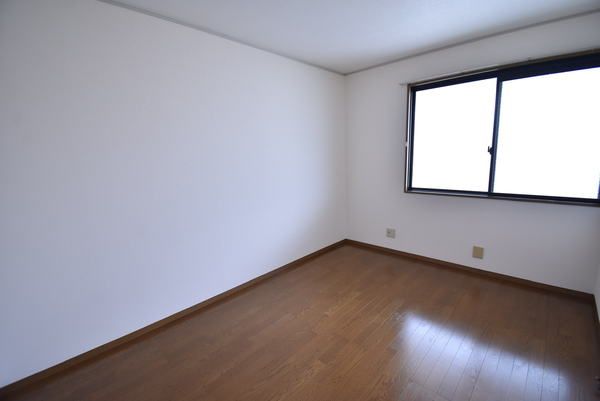 �y�Q���z�@