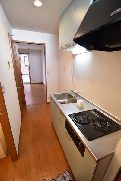 �y�L�b�`���z�@