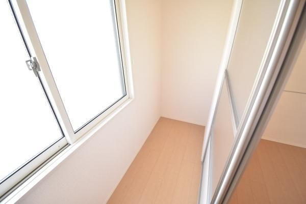 �y���̑��ݔ��z�@