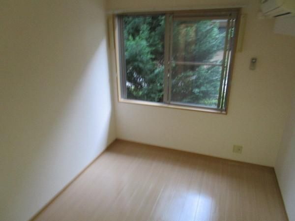 �y�����E���r���O�z�@���d�l�ʐ^