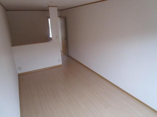 �y���̑������E�X�y�[�X�z�@���d�l�ʐ^