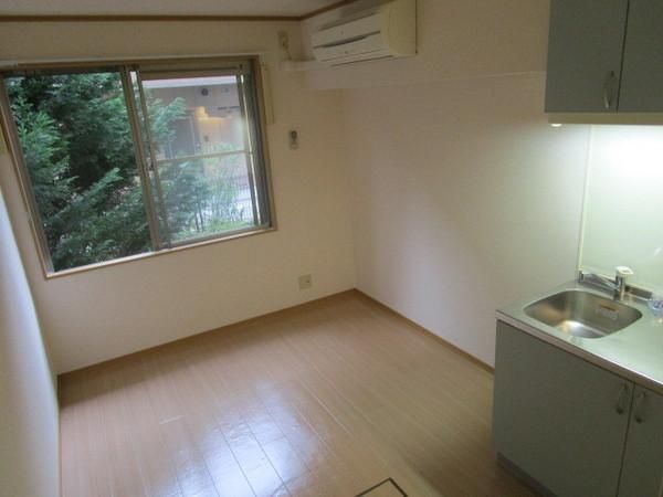 �y�����E���r���O�z�@���d�l�ʐ^