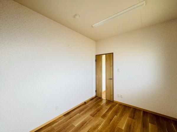 �y���̑������E�X�y�[�X�z�@