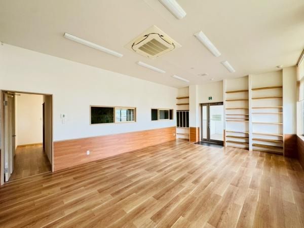 �y���̑��ݔ��z�@