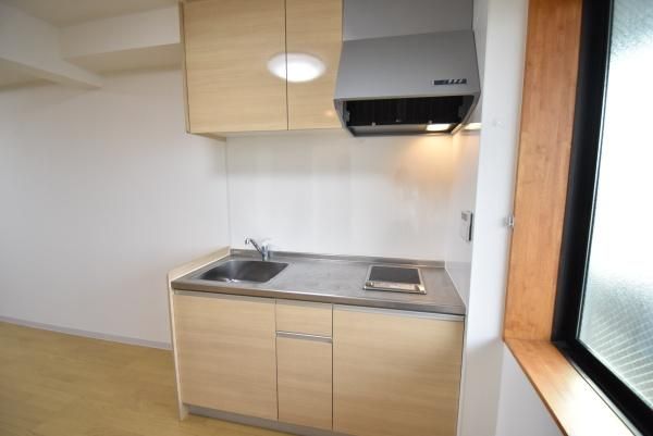 �y�L�b�`���z�@