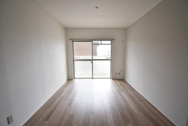 �y���̑������E�X�y�[�X�z�@���������ʎ���