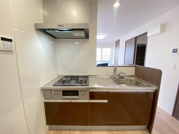 �y�L�b�`���z�@