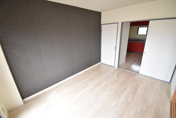 �y�����E���r���O�z�@���������ʎ���