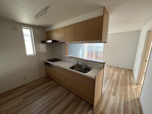 �y�L�b�`���z�@