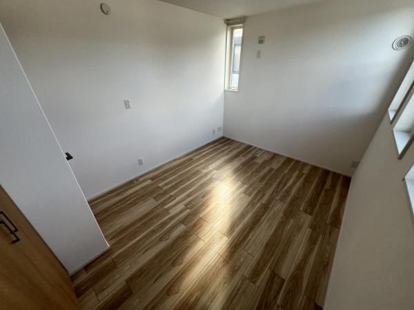 �y���̑������E�X�y�[�X�z�@