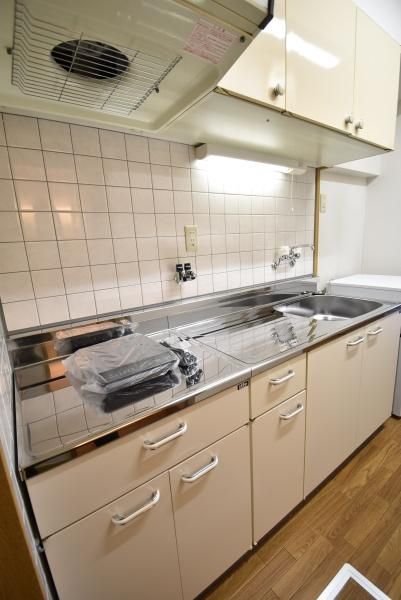 �y�L�b�`���z�@