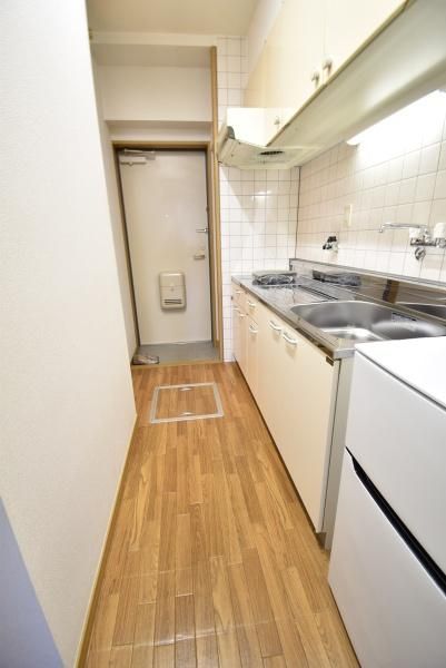 �y�L�b�`���z�@