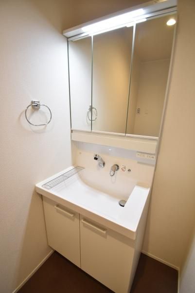 �y���ʏ��z�@