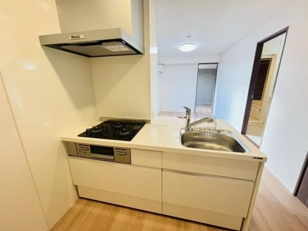 �y�L�b�`���z�@