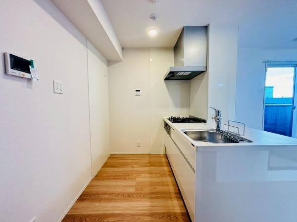 �y�L�b�`���z�@