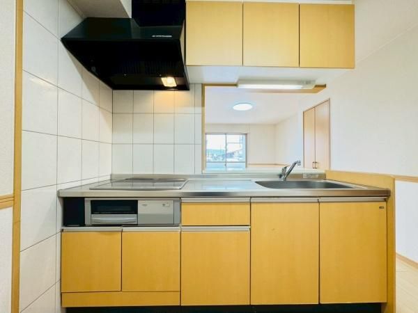 �y�L�b�`���z�@