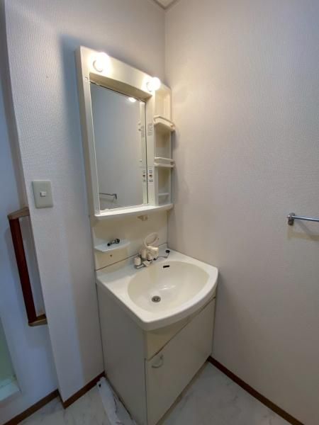 �y���ʏ��z�@