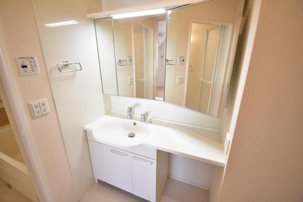 �y���ʏ��z�@