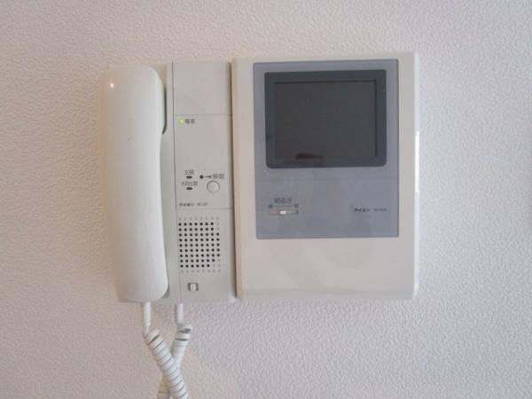 �y���̑��ݔ��z�@���d�l�ʐ^