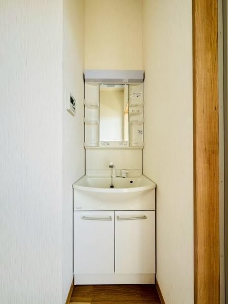 �y���̑��ݔ��z�@