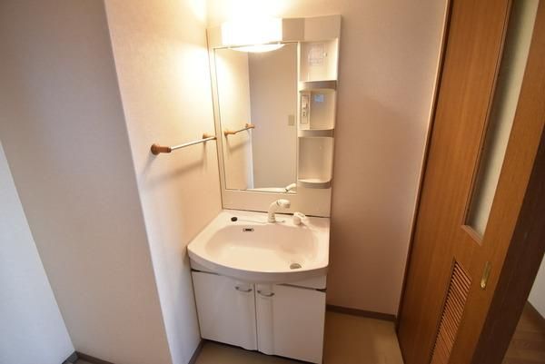 �y���ʏ��z�@